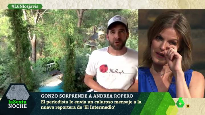 Captura de 'La Sexta Noche' de Andrea Ropero emocionada viendo el vídeo que le ha enviado Gonzo ante su llegada a 'El Intermedio' como su sucesora. Foto: La Sexta
