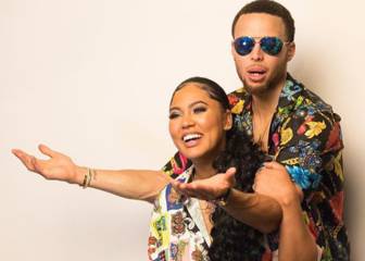 Curry imita el famoso baile