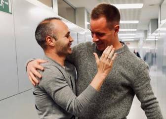 El detalle de Ter Stegen con el hijo de Iniesta que ha vuelto loco al pequeño