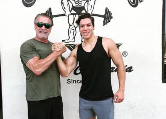 El hijo de Schwarzenegger le felicita su cumpleaños con una foto 'de gimnasio'