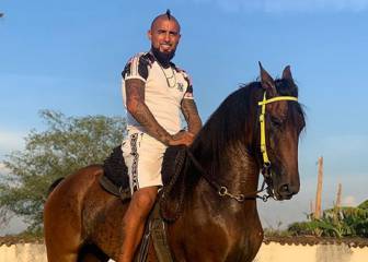 El hilarante vídeo de Arturo Vidal a caballo que arrasa en Instagram