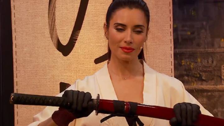 La última de Pilar Rubio y sus retos: corta con una katana una flecha a 180 km/h