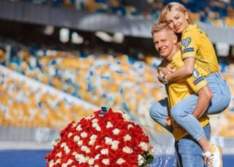 Zinchenko le propone matrimonio a su novia en el Estadio Olímpico de Kiev