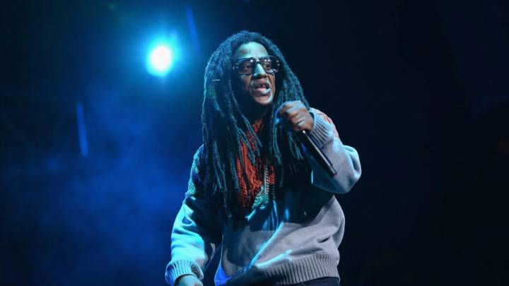 Tego Calderón en estado ebrio insulta a su público en un concierto