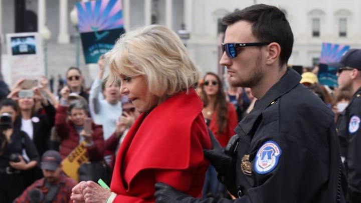 Jane Fonda, arrestada por tercera vez consecutiva tras una nueva protesta