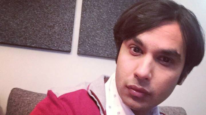kunal nayyar reina isabel ii desmayo