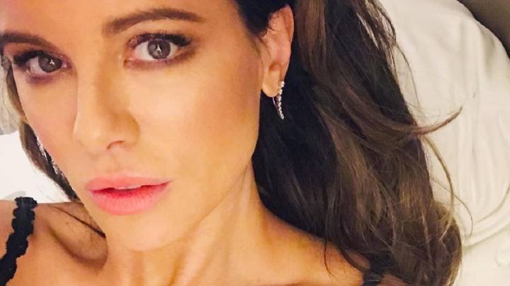 Kate Beckinsale presume de figura durante sus vacaciones en la playa