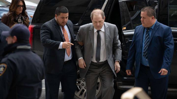 Harvey Weinstein acusado de violar la libertad condicional