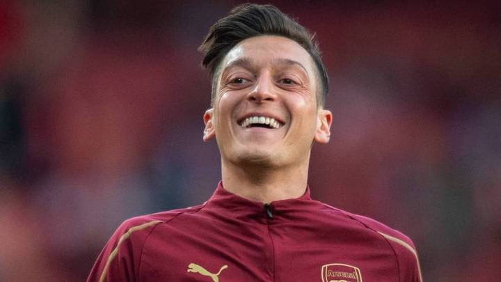 La otra vida de Özil fuera del fútbol: su gran obra benéfica