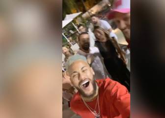 Neymar desprende felicidad en Brasil: vean su momento más top cantando