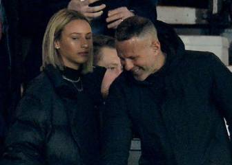 Ryan Giggs, cazado por primera vez en Old Trafford con su novia 15 años menor que él