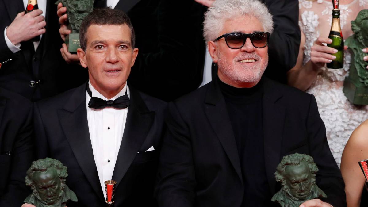 Goya 2020: triunfa Almodóvar con película y director; y Banderas como actor