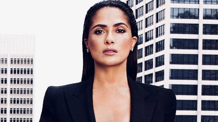 El zasca de Salma Hayek a un fan que le acusó de exceso de bótox