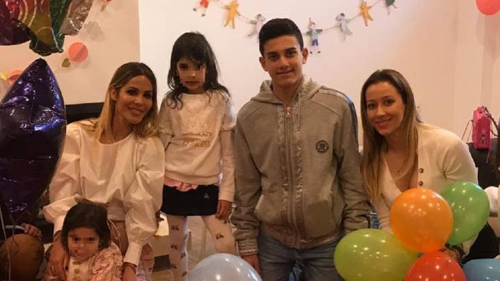 La familia de Reyes, más unida que nunca en el cumpleaños de su hija Triana