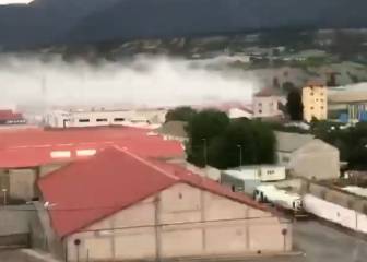 Un incendio en una fábrica de cloro obliga a confinar la localidad de Sabiñánigo