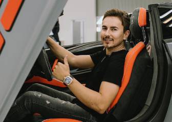 Jorge Lorenzo recibe su nuevo superdeportivo: un Lamborghini de edición limitada