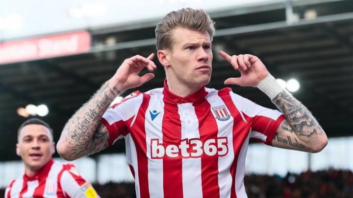 james mcclean stoke city gesto disneyland huérfanos gemelos irlanda championship