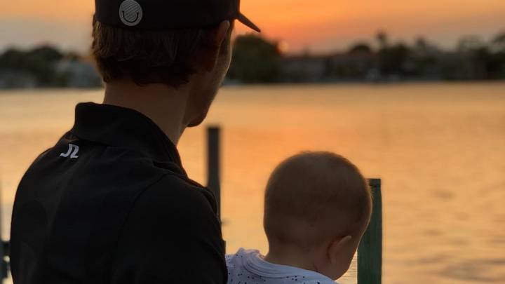 Muere de cáncer con 22 meses la hija del golfista Camilo Villegas