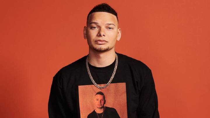 El cantante Kane Brown, rescatado por la policía tras perderse en su propio jardín