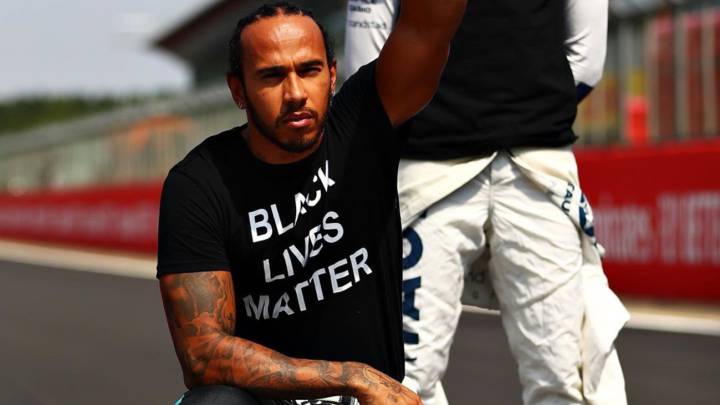 lewis hamilton elegido f1 paddock black lives matter negro compañeros arrodillarse