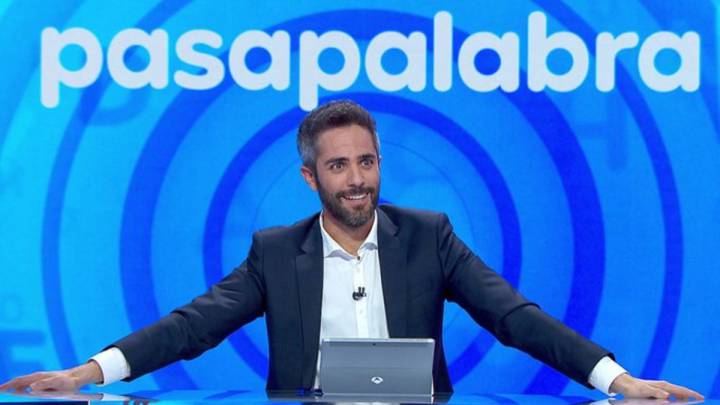 Roberto Leal da positivo en COVID-19 y Manel Fuentes le sustituye en 'Pasapalabra'