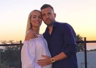 Jordi Alba y Romarey Ventura dan la bienvenida a su segunda hija