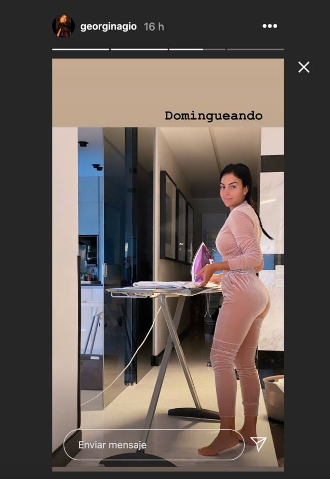 georgina rodríguez pijama chandal domingueando domingo planchando tendiendo ropa cristiano ronaldo casa juventus turín partido roma redes sociales stories