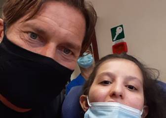 Totti cumple el sueño de la joven de la Lazio que despertó del coma con su mensaje