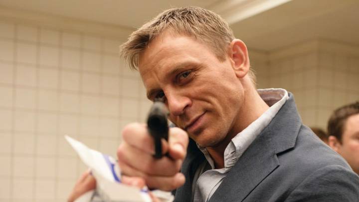 james bond retraso película no time to die fecha estreno 2021 abril coronavirus covid taquilla estrenos otoño disney spielberg ana de armas