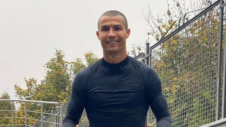 Cristiano shows off new close-crop haircut during Covid-19 quarantine