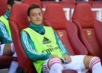La extraña defensa de Özil para no perder el carnet: