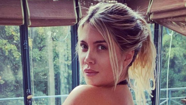 wanda icardi topless instagram redes sociales desnuda mauro icardi psg ejercicio gym parís italia milán argentina maxi lopez fiestas vestuario
