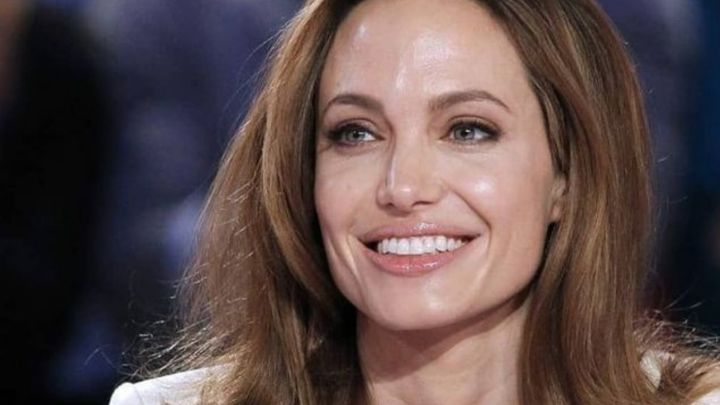 angelina jolie cuadro winston churchill marrakech franklin roosevelt 9,6 millones de euros regalo brad pitt subasta londres
