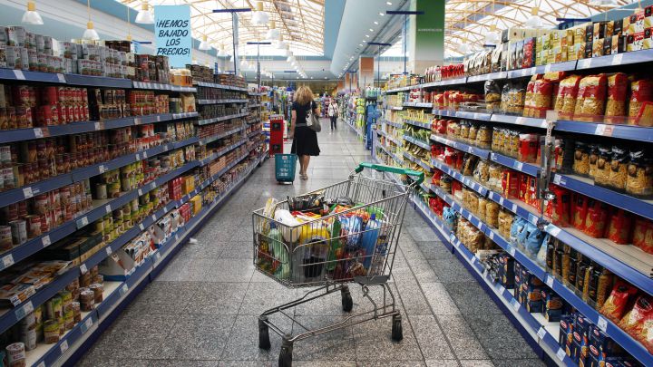 Quién fabrica para El Corte Inglés sus productos de marca blanca: cerveza, aceite...