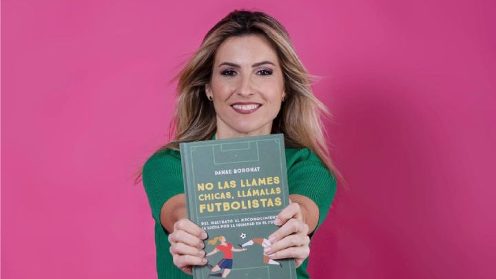 Danae Boronat da voz al fútbol femenino con 'No las llames chicas, llámalas futbolistas'