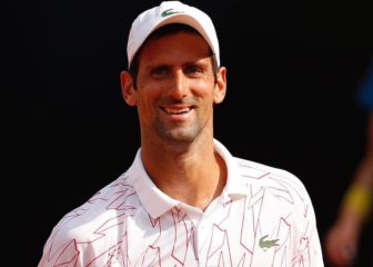 Djokovic sorprende a sus seguidores al felicitarles el año... ¡7530!