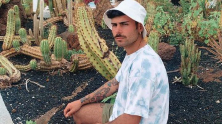 Hugo cumple 25 años: así le han felicitado sus compañeros de 'La isla de las tentaciones'