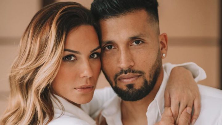 tamara gorro ezequiel garay adopción uganda precio cifra 70.000 euros abogado redes sociales