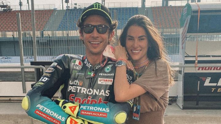 La novia de Valentino Rossi denuncia abusos en el paddock: "No es fácil trabajar así"