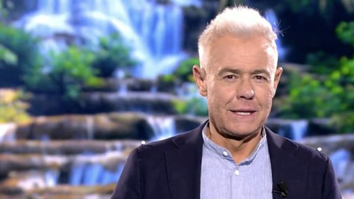 jordi gonzalez supervivientes alexia rivas o comes o te mueres telecinco mediaset redes sociales criticas lola picaduras pecho pelota