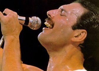 'Sálvame' incendia las redes con su homenaje musical a Queen y Freddie Mercury: