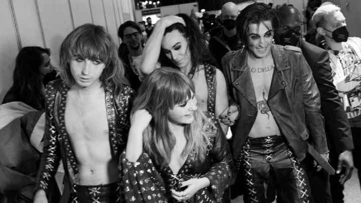 La televisión de Bielorrusia ataca brutalmente a Maneskin: "Basura que huele a sida, degenerados..."