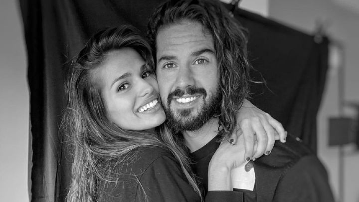 Sara Sálamo defiende la vacunación de los futbolistas y las redes se echan en su contra