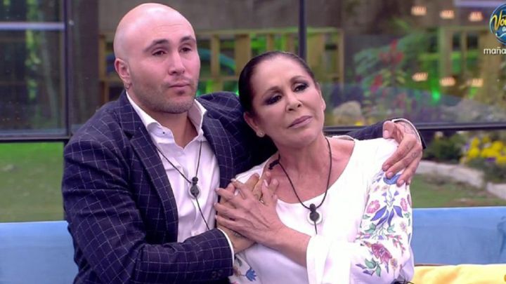 'Socialité': Isabel Pantoja inicia los trámites para desheredar a Kiko Rivera