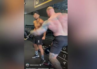 ¡Brutal! La Montaña pega con todas sus fuerzas un puñetazo a un campeón mundial de boxeo