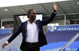 Drogba se retira del fútbol y se unirá al Chelsea como ayudante