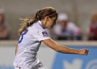 Alex Morgan destroza a Trinidad y Tobago con hat-trick
