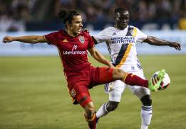 Emmanuel Boateng es nombrado Jugador de la Semana