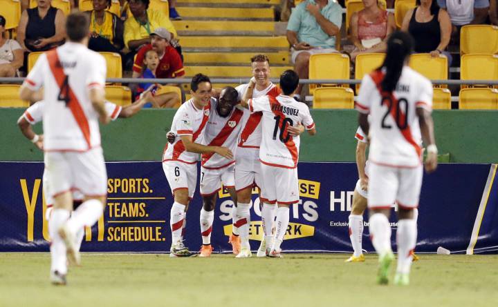 Michel, lateral izquierdo, es el goleador de moda en la NASL