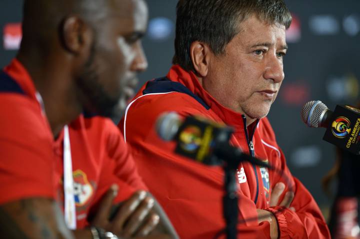 Gómez: "Cantamos los goles como campeones del mundo"